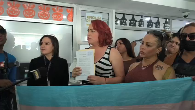 Activistas trans preparan solicitud de juicio político contra el diputado Carlos Olson por presunta discriminación