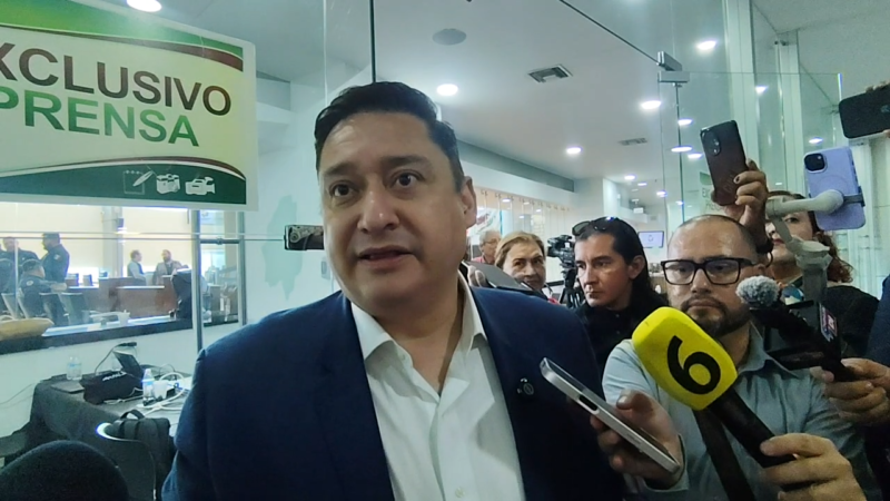 Alfredo chávez señala al instituto estatal electoral por extralimitarse en lineamientos de paridad para municipios