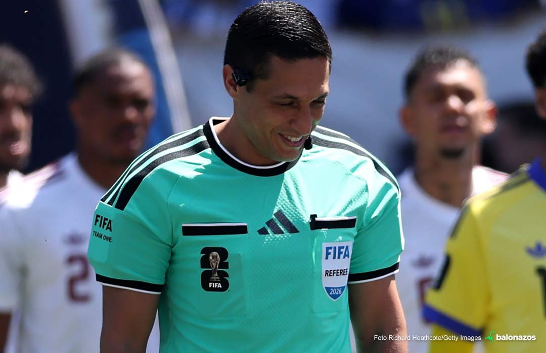 Árbitro venezolano Jesús Valenzuela dirigirá la semifinal de vuelta entre Vasco da Gama y Boca Juniors
