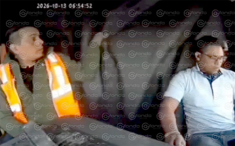 Asalto violento en Puebla: comando armado intercepta transporte pesado y priva de la libertad al operador