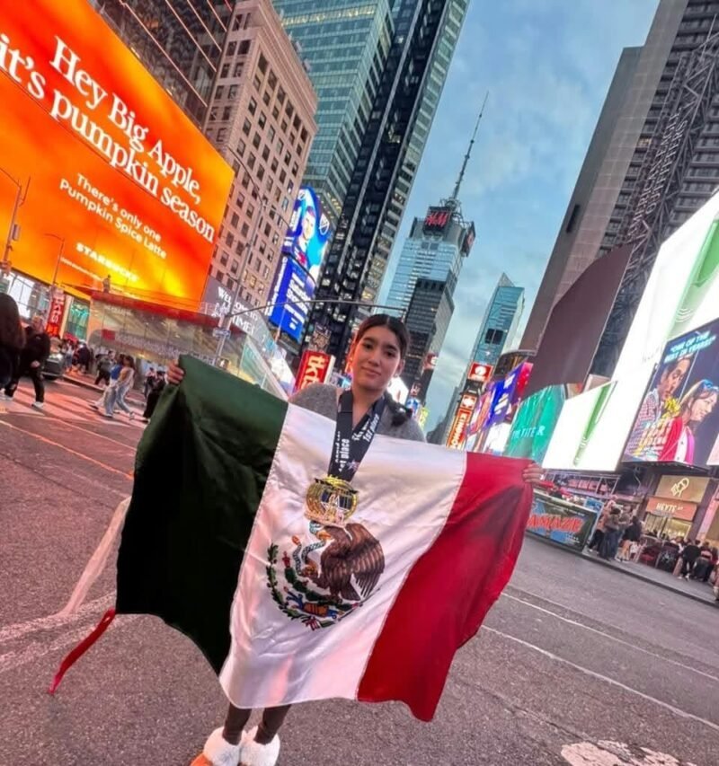 Atleta chihuahuense Emily Castillo brilla en Nueva York y conquista tres medallas de oro para México