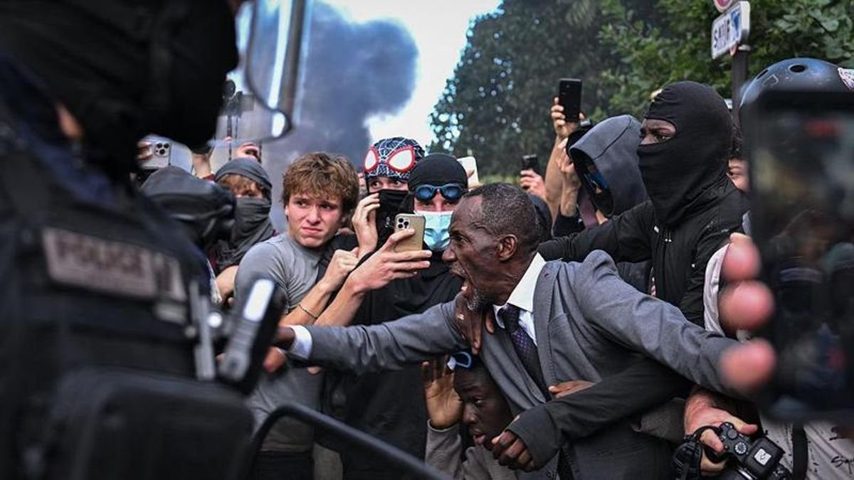 Bally Bagayoko, el alcalde que desafía al gobierno francés protegiendo las protestas estudiantiles
