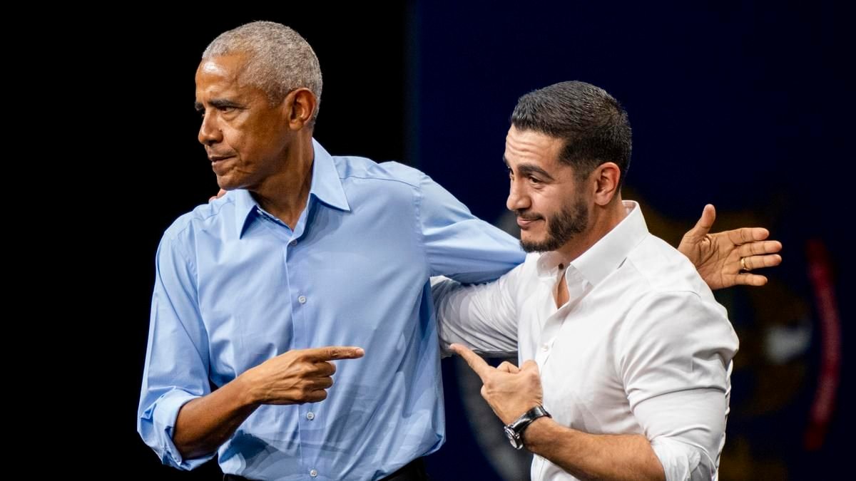 Barack obama reaparece en la campaña de los midterms y arremete con dureza contra la administración de trump