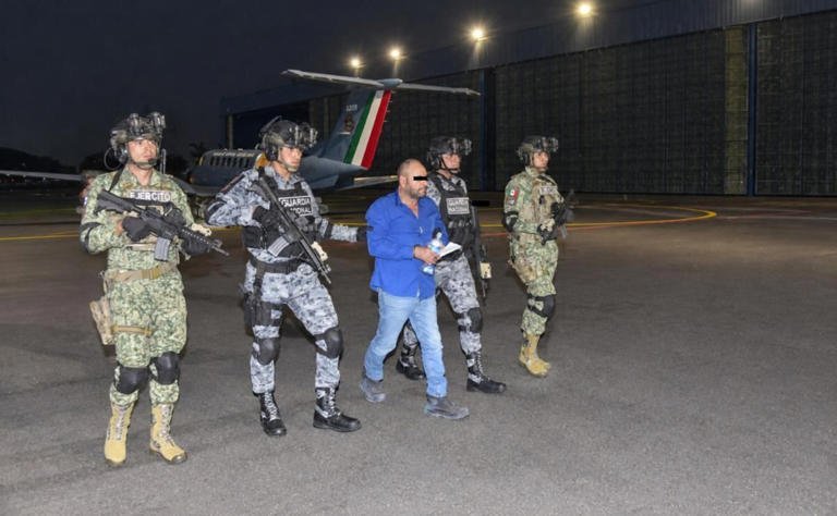Cae en Chihuahua presunto líder criminal requerido por la justicia estadounidense en operativo federal