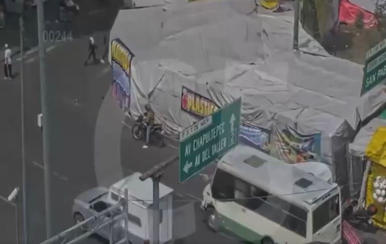 Cae pareja de asaltantes tras robar una joya a una mujer en el Centro Histórico