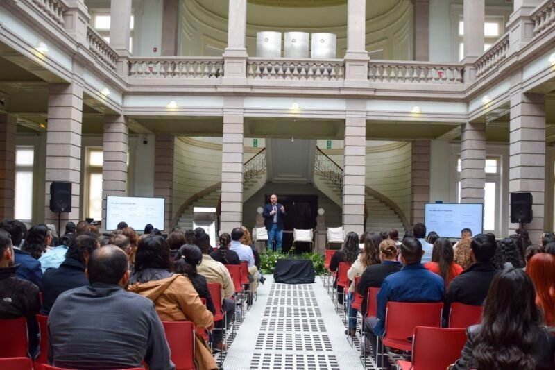 Cierra con éxito el congreso estatal de farmacovigilancia 2026 organizado por la Coespris