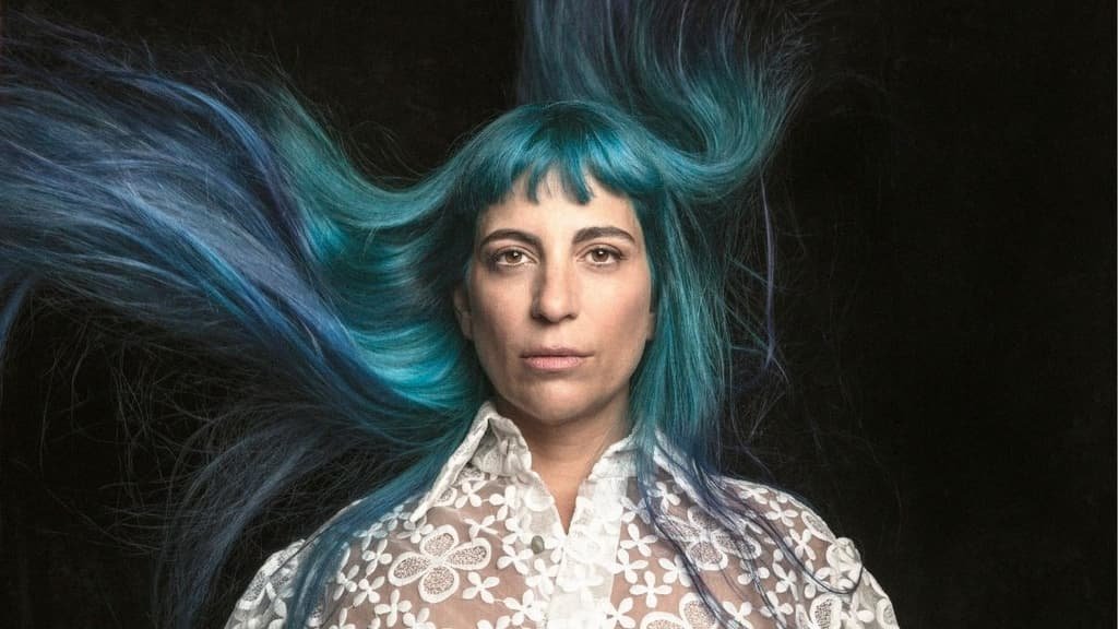 Contra la marea digital, la cantante argentina Sofía Rei presenta su folclor futurista en la Ciudad de México