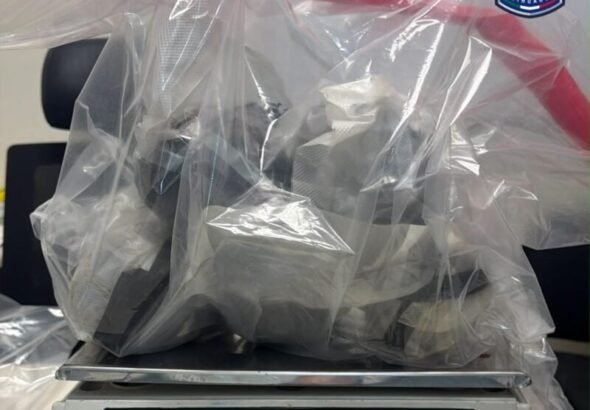 Decomisan casi seis kilos de fentanilo en Ciudad Juárez durante cateo conjunto en la colonia Misiones de Creel