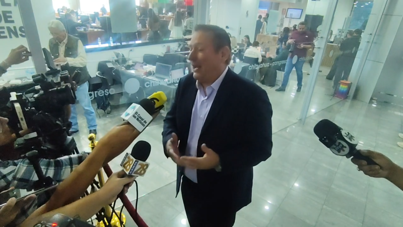 Diputado Carlos Olson se defiende de acusaciones por supuestas expresiones contra la comunidad trans