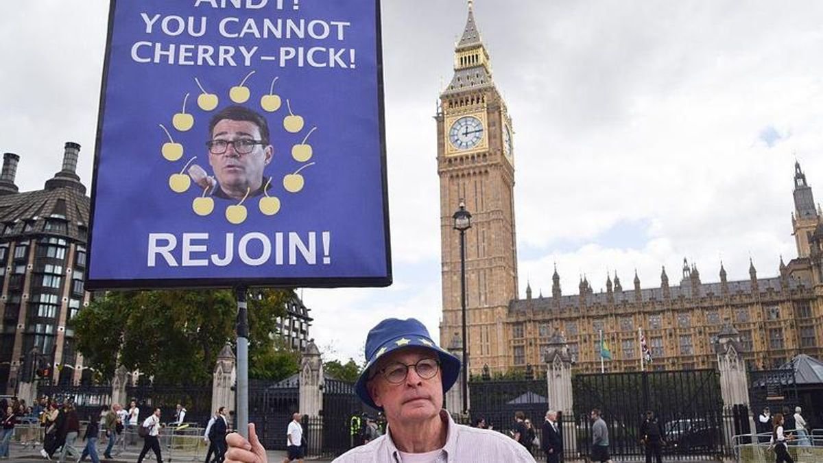El giro histórico de Andy Burnham que vuelve a poner la puerta de la Unión Europea abierta para el Reino Unido