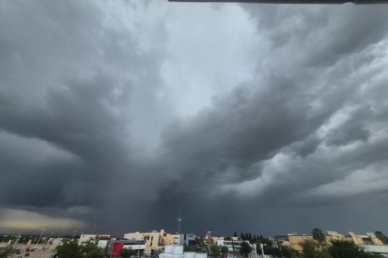 Emiten alerta en Chihuahua por ingreso de humedad que traerá lluvias intensas y fuertes vientos