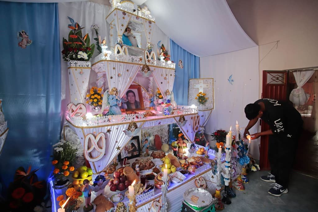 Escápate este 1 de noviembre a Puebla y descubre los monumentales altares de Huaquechula