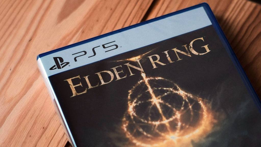 Ex máximo responsable de PlayStation arremete contra el fin del formato físico y cuestiona la verdadera propiedad digital