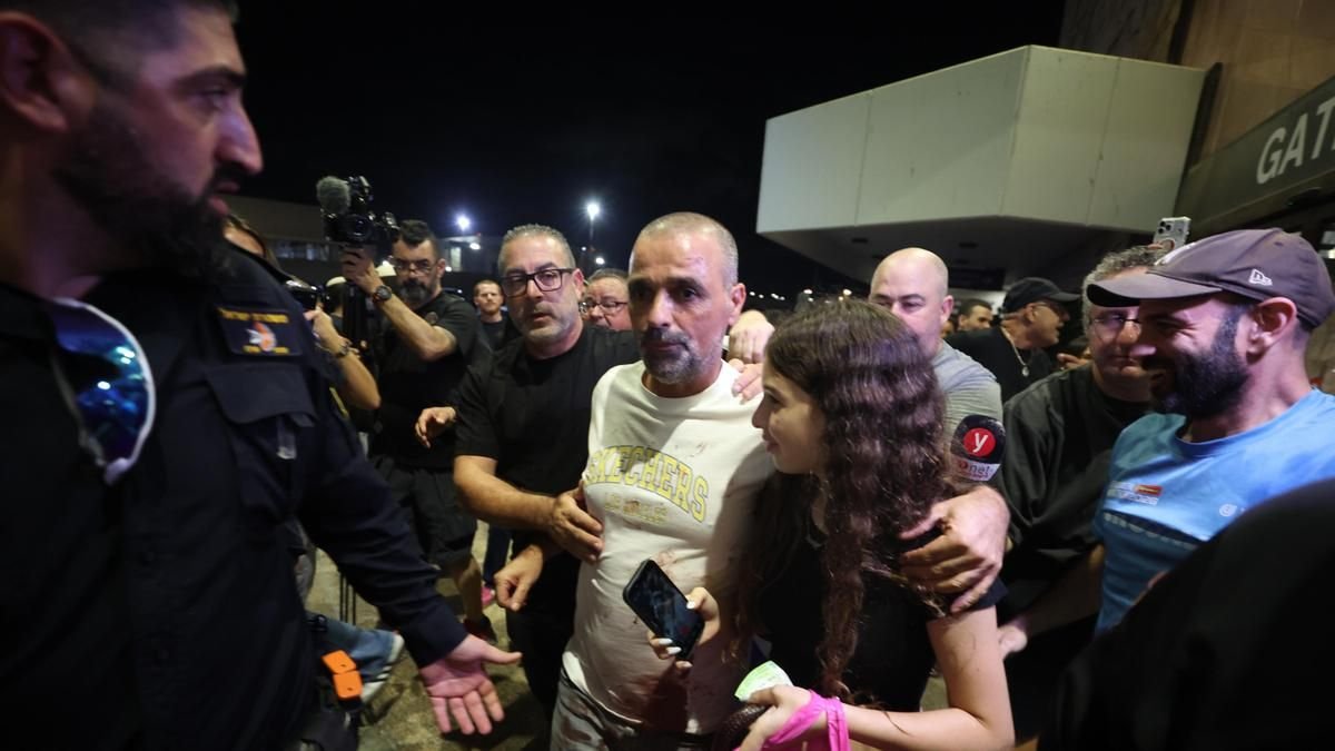 Fiscalía de Emiratos Árabes califica de atentado terrorista el violento ataque en pleno vuelo a Tel Aviv