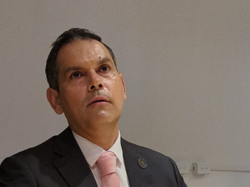 Fiscalía federal debe indagar presunta fotografía de Ariadna Montiel con líder criminal, señala Loya