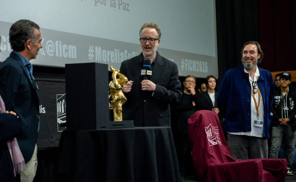 Homenajean la trayectoria de James Gray con máximo galardón y butaca propia en el FICM 2026