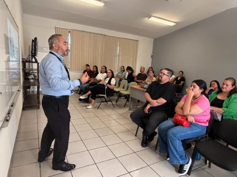 Inicia SEECH programa de capacitación intensiva dirigido a comités de padres de familia