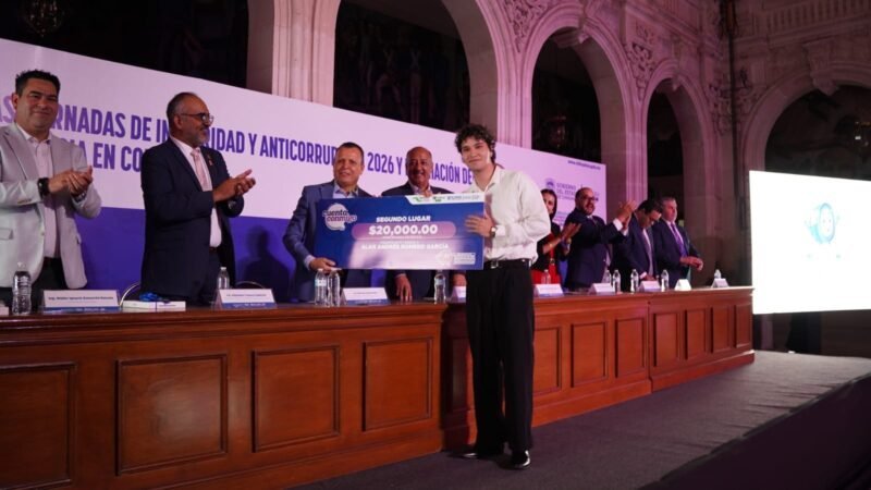 Joven cineasta de Chihuahua triunfa en certamen nacional con cortometraje sobre los peligros de la inteligencia artificial