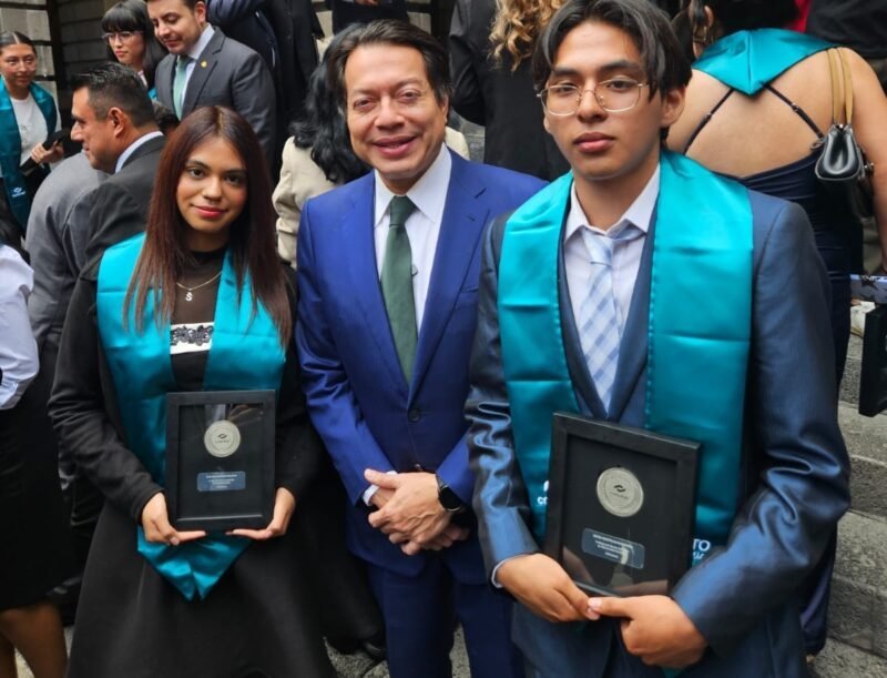 Jóvenes del Conalep en Chihuahua obtienen la Medalla al Mérito Académico en su primera edición nacional