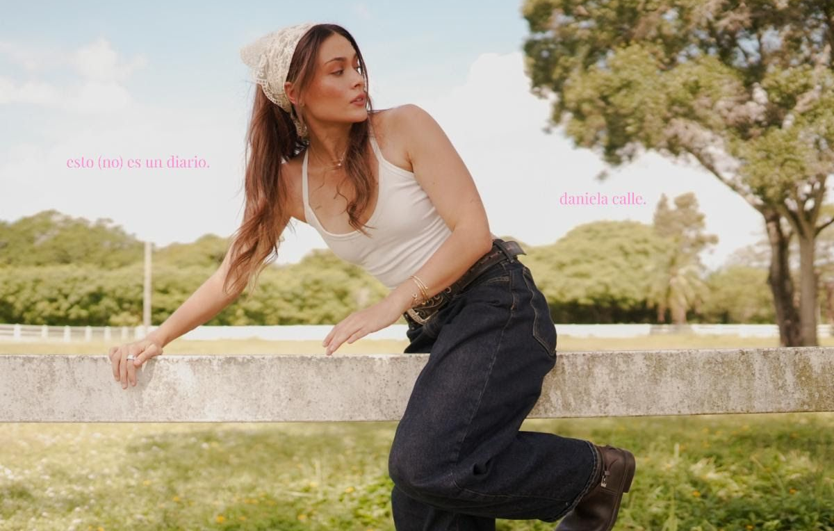 La cantautora colombiana Daniela Calle debuta en la música con su álbum más personal