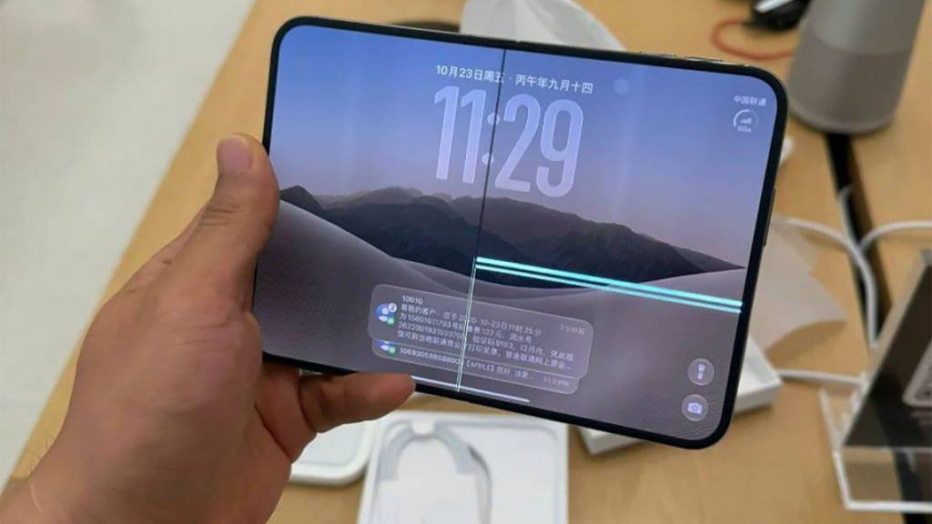 La compañía californiana asume los fallos en la pantalla del nuevo dispositivo plegable y ofrecerá sustituciones