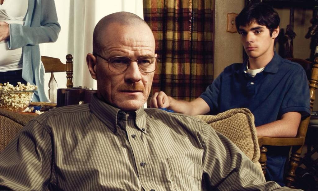 La emotiva despedida de Bryan Cranston a RJ Mitte, su hijo en ‘Breaking Bad’: «Le conocí con solo 14 años»