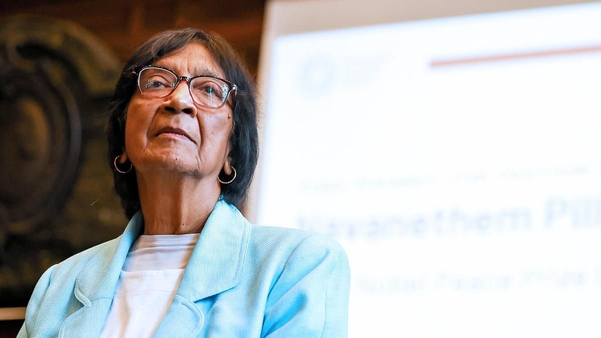 La justicia global bajo asedio: el legado de resistencia de la premio Nobel Navi Pillay