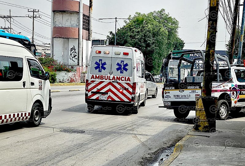 Localizan el cuerpo sin vida de un hombre junto a un canal de aguas negras en Ecatepec