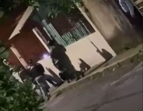 Operativo de rescate en Orizaba deja un presunto delincuente abatido y tres policías heridos