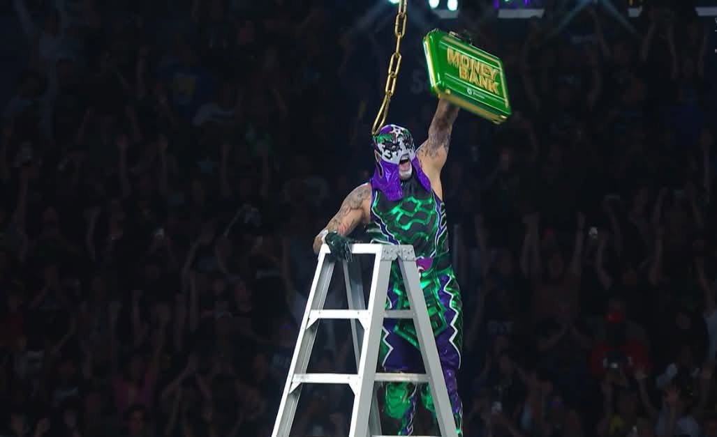 Orgullo de Ecatepec: el luchador mexicano Penta conquista la cima de la WWE