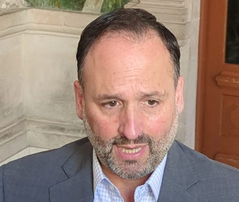 Pide Santiago de la Peña una indagatoria exhaustiva tras la dimisión de Guadalupe Taddei en el INE