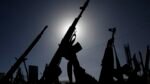 Por qué han atacado los hutíes el aeropuerto de Riad y cómo consiguen burlar las defensas de Arabia Saudí
