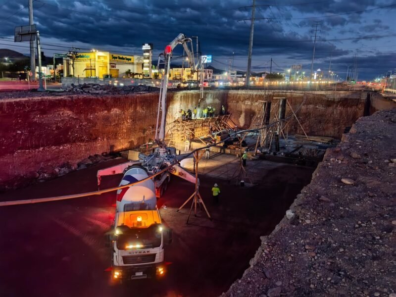 Prosiguen los trabajos de cimentación y colado en la obra del paso inferior Los Arcos