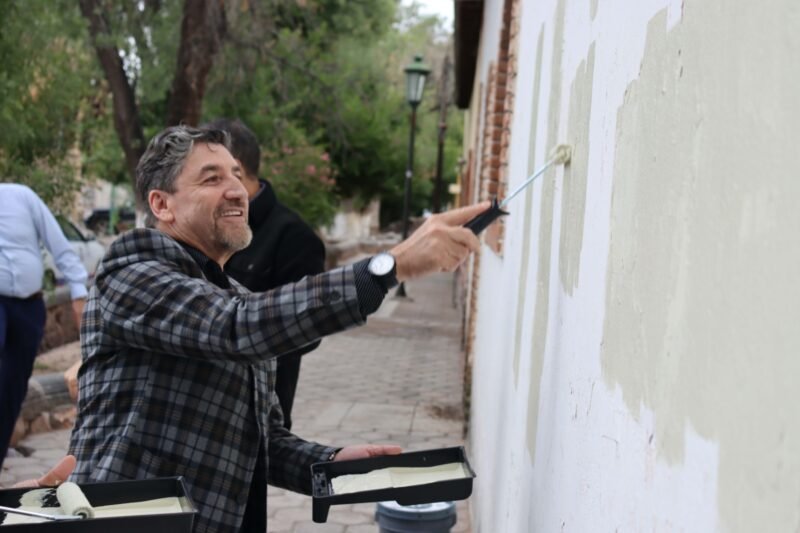 Renovación visual en Aldama busca impulsar el turismo mediante el programa estatal de fachadas