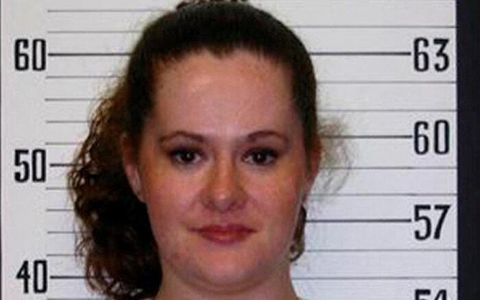 Sobrevive a dos inyecciones letales en Tennessee la reclusa Christa Pike y queda hospitalizada