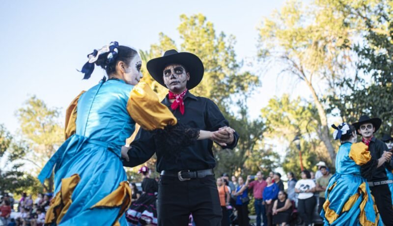 Tradición y deportes extremos se unen en la agenda turística estatal por el Día de Muertos