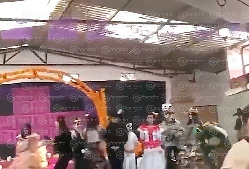 Tragedia en festividad escolar: estudiante de secundaria termina con severas quemaduras tras incendiarse su indumentaria