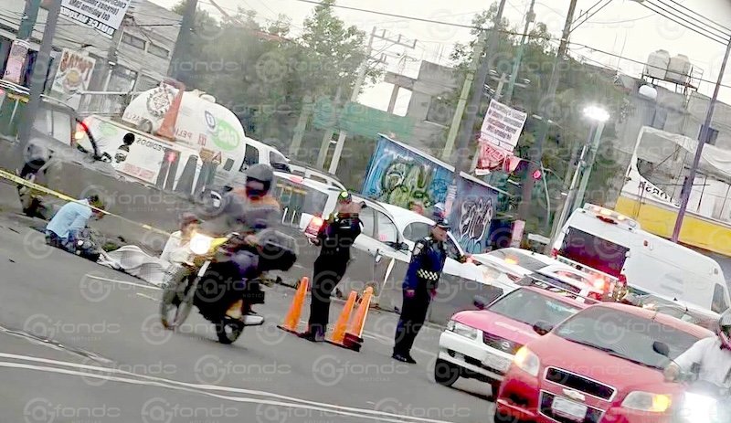 Trágico accidente en Iztapalapa: motociclista pierde la vida y sus seres queridos arriban al sitio