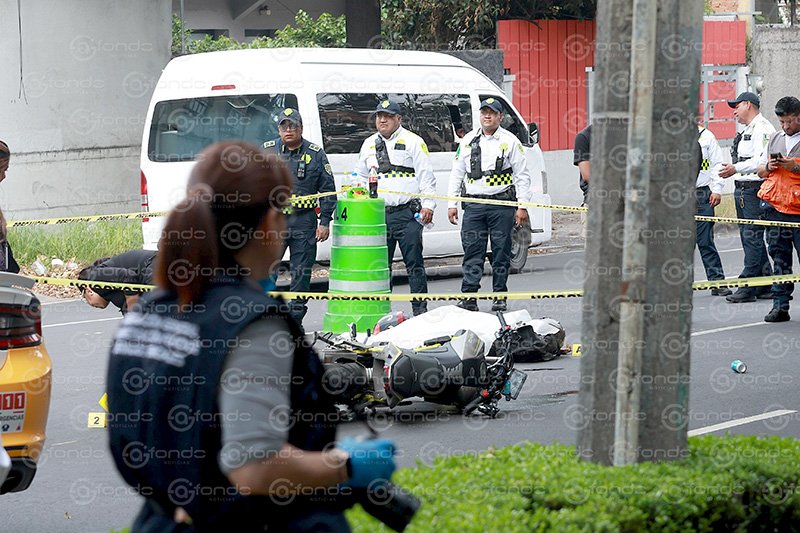 Trágico accidente en la alcaldía Benito Juárez deja una joven motociclista sin vida tras choque con tráiler