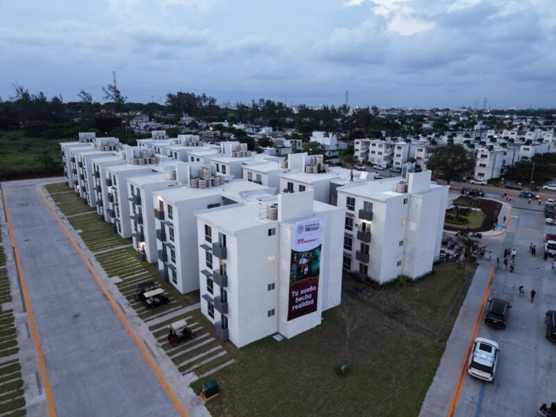 Veracruz recibe las primeras 900 casas del programa de vivienda popular impulsado por el gobierno federal