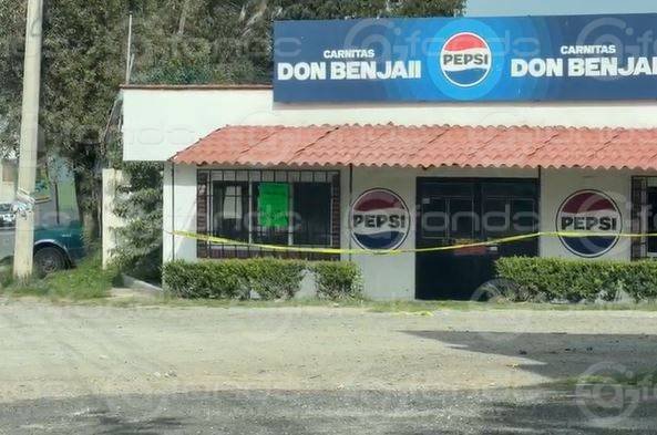 Violenta riña en establecimiento de carnitas deja un saldo mortal por apuñalamiento en Metepec