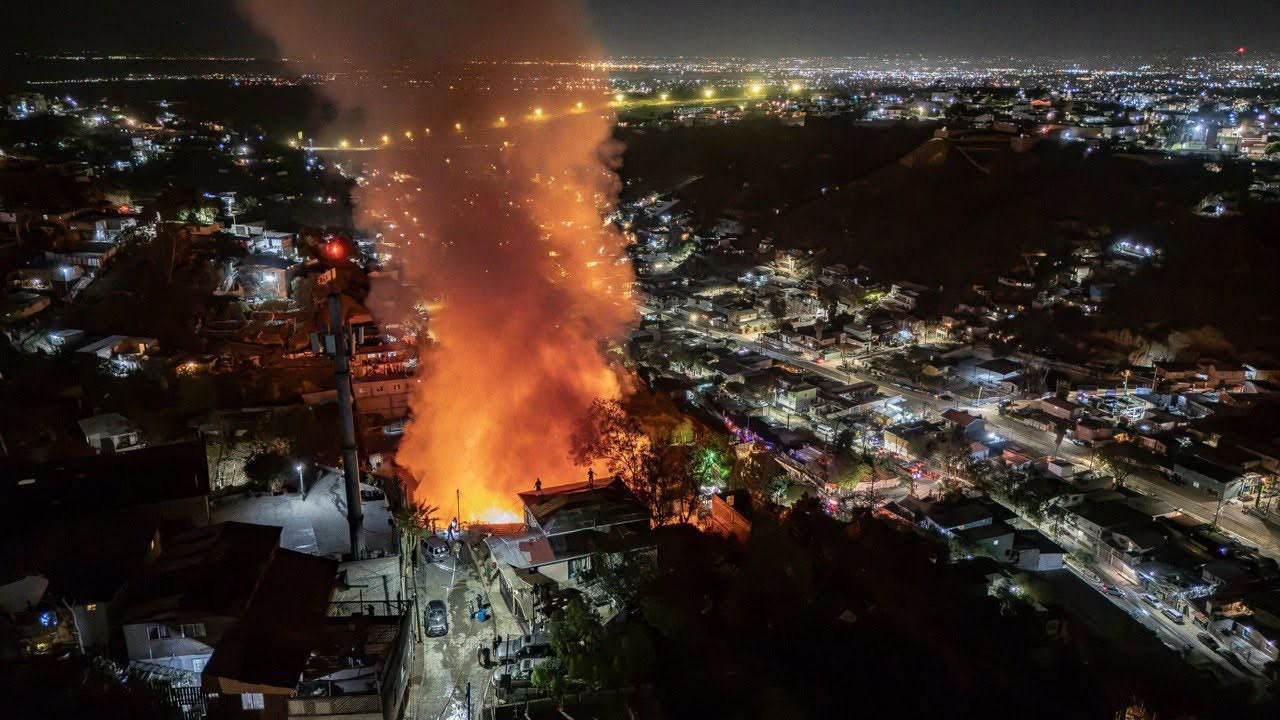 voraz incendio arrasa con seis hogares y deja decenas de damnificados durante el fin de semana